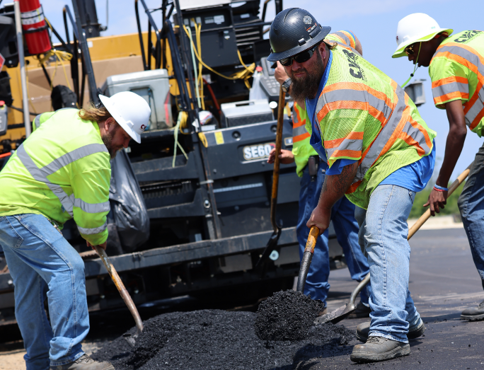 Asphalt Labourer